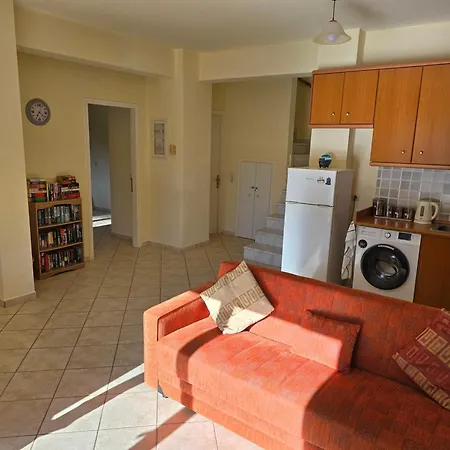 Skala - - Sleeps 7 - Parking - Garden Villa Skala (Kefalonia)