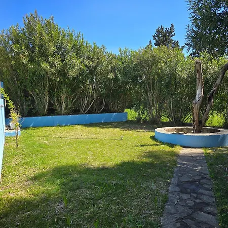Skala - - Sleeps 7 - Parking - Garden *